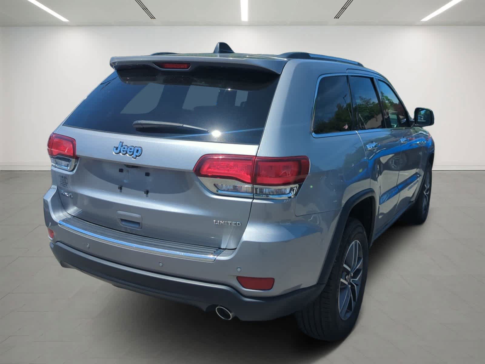 Used 2021 Jeep Grand Cherokee Limited w/ Luxury Group II AWD/4WD image 6