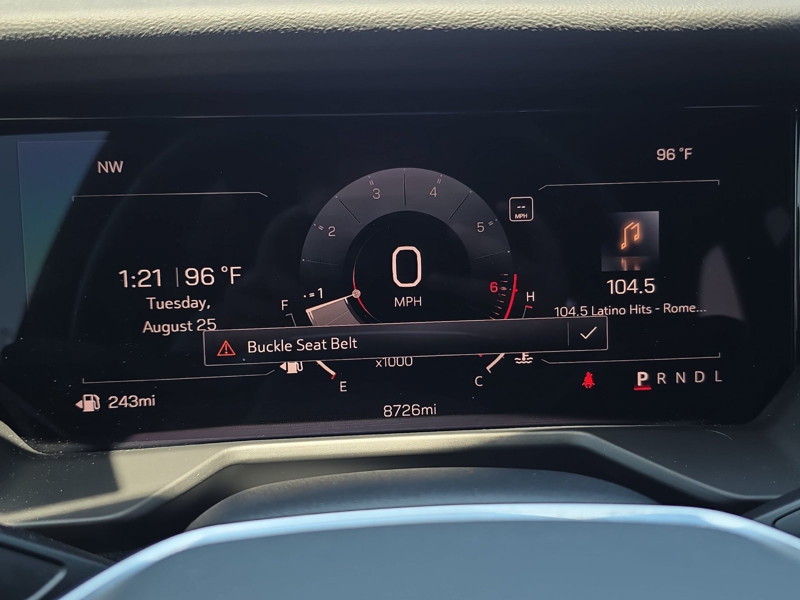 Used 2026 GMC Acadia Elevation w/ Elevation Premium Package FWD image 16