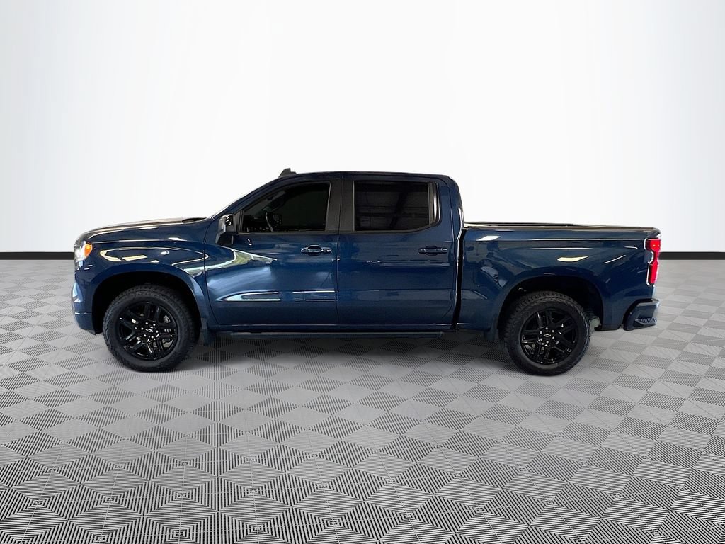 Used 2023 Chevrolet Silverado 1500 RST AWD/4WD image 4