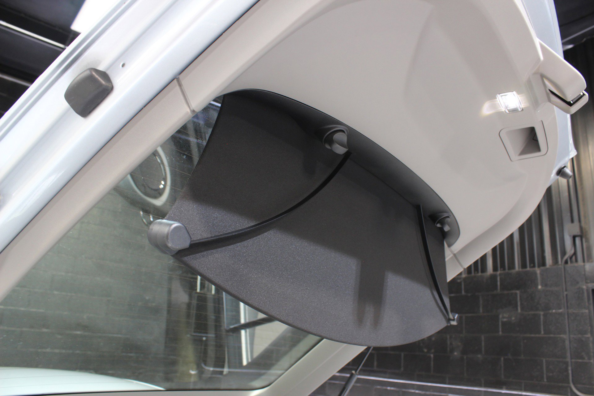 Used 2015 Porsche Cayman image 58