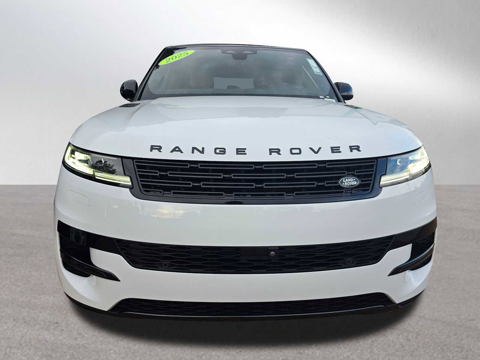 Certified 2025 Land Rover Range Rover Sport SE image 8
