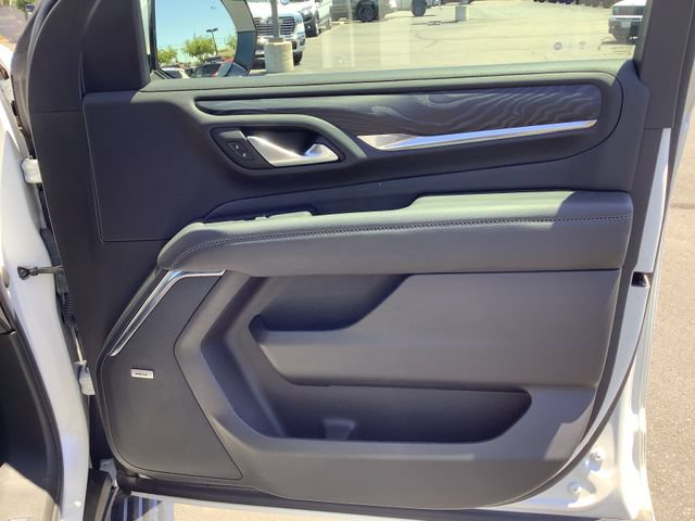 Used 2022 GMC Yukon XL Denali AWD/4WD image 41