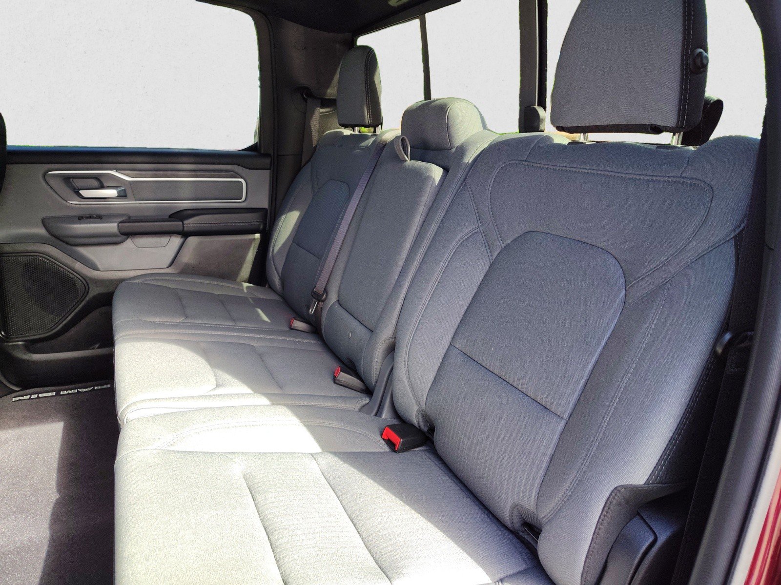 Used 2022 RAM 1500 Big Horn AWD/4WD image 17