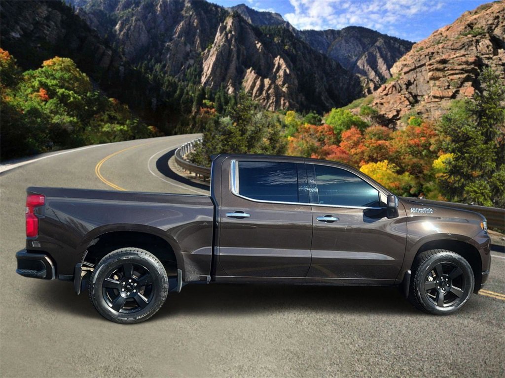 Used 2019 Chevrolet Silverado 1500 High Country image 2