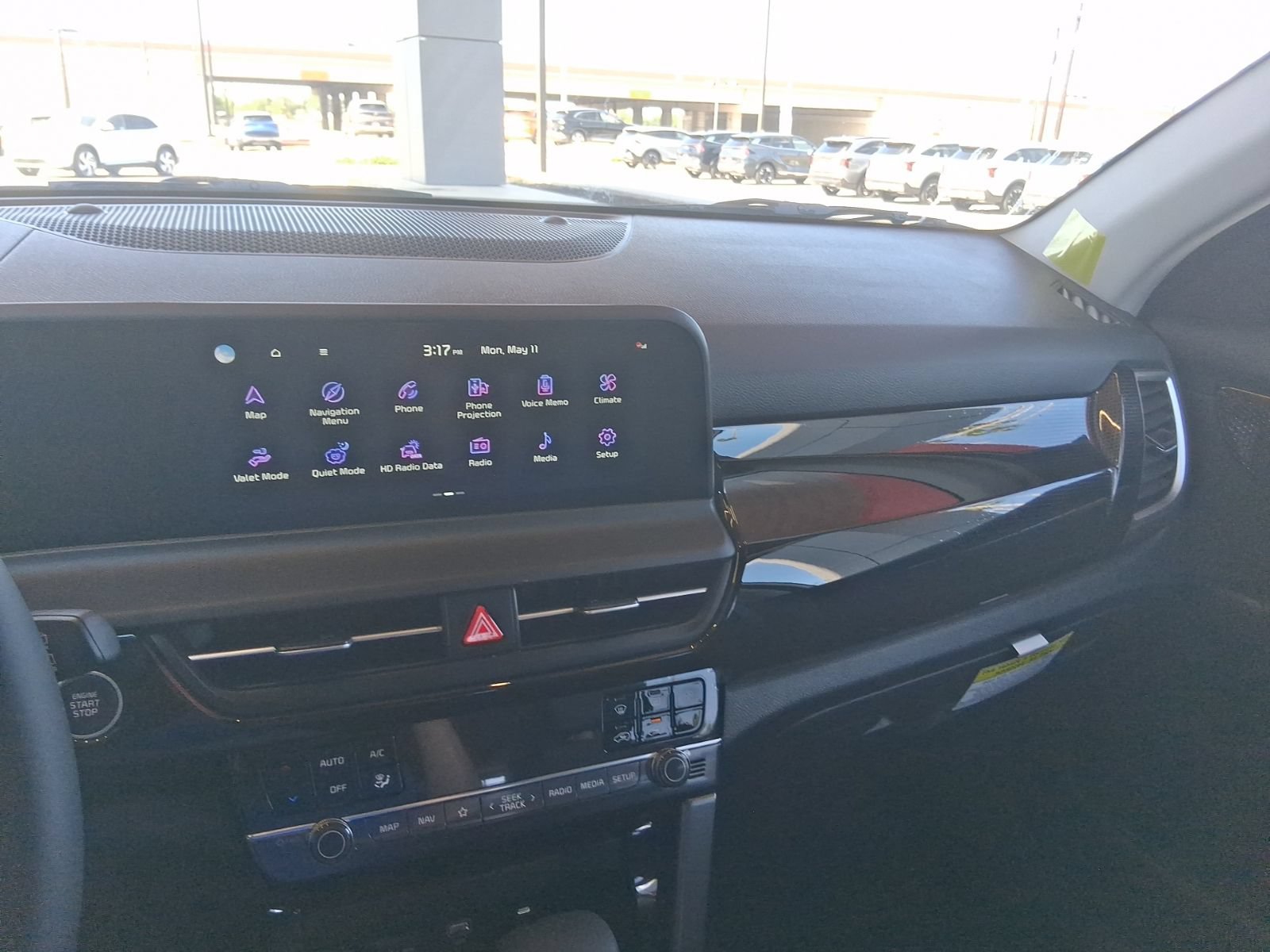 New 2026 Kia Seltos S FWD image 9