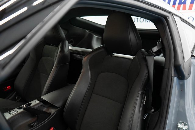 Used 2024 Nissan Z Performance w/ Floor Mat Package image 20
