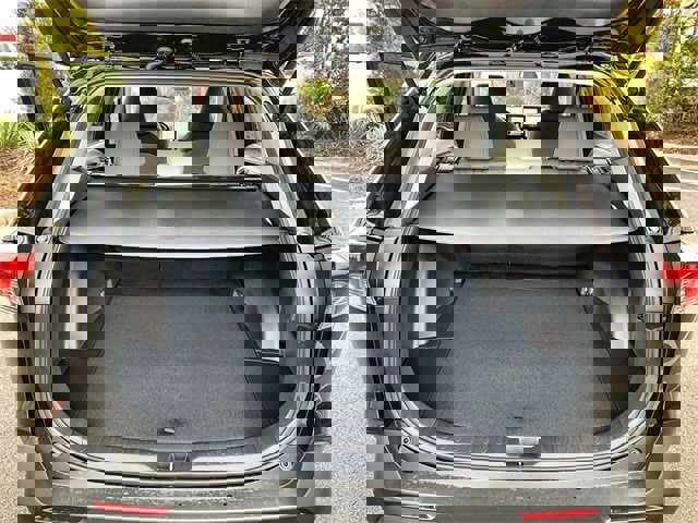 New 2025 Toyota RAV4 XLE image 32