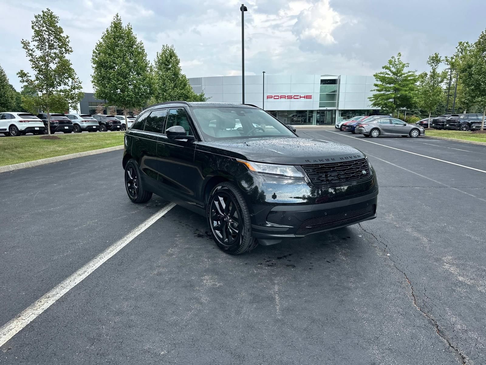 New 2026 Land Rover Range Rover Velar S image 3