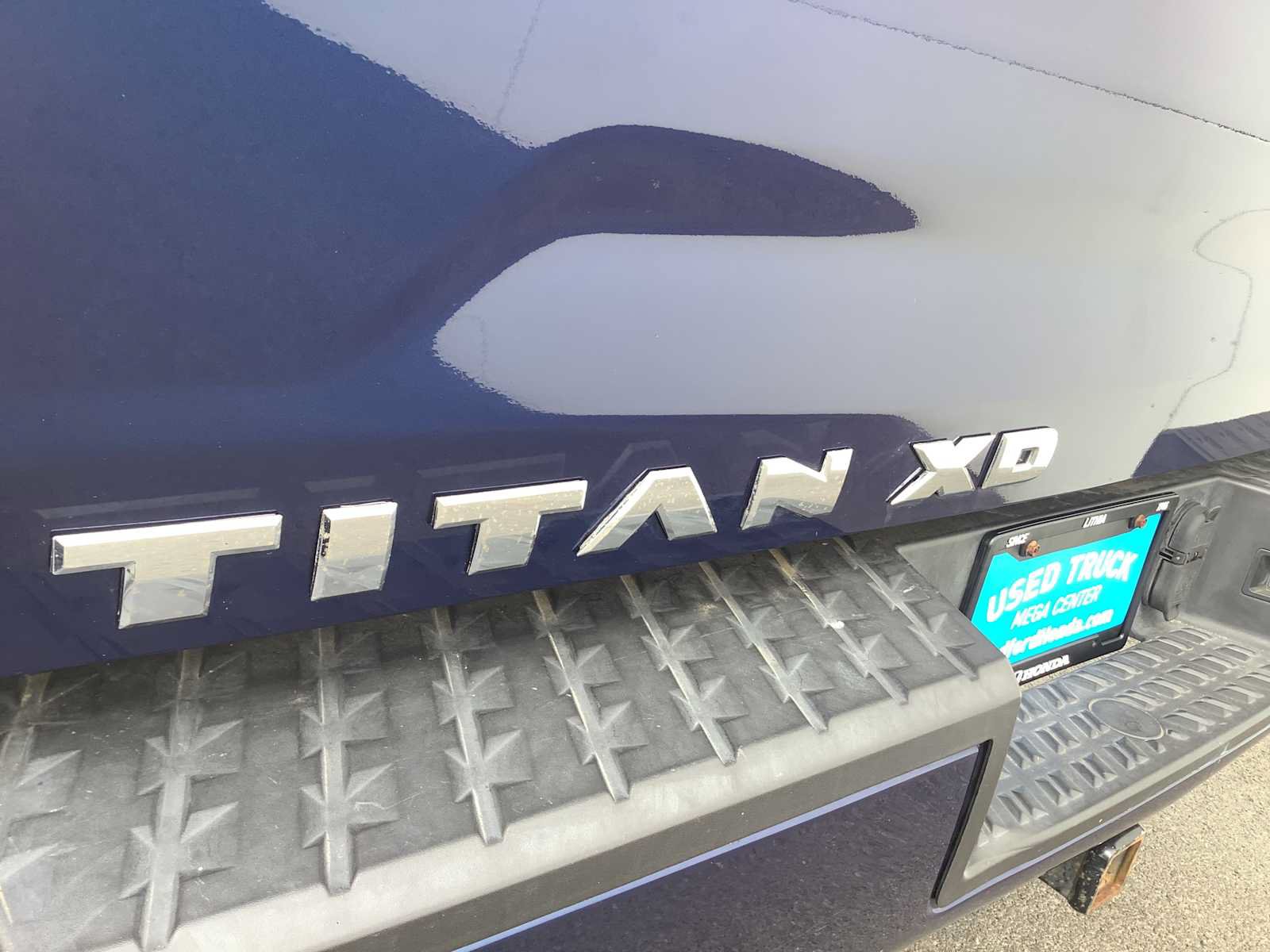 Used 2018 Nissan Titan PRO-4X AWD/4WD image 7