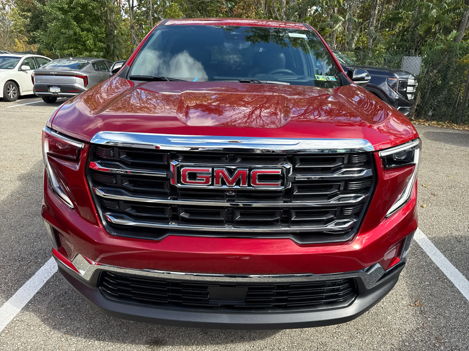New 2026 GMC Acadia Elevation w/ Elevation Premium Package AWD/4WD image 2