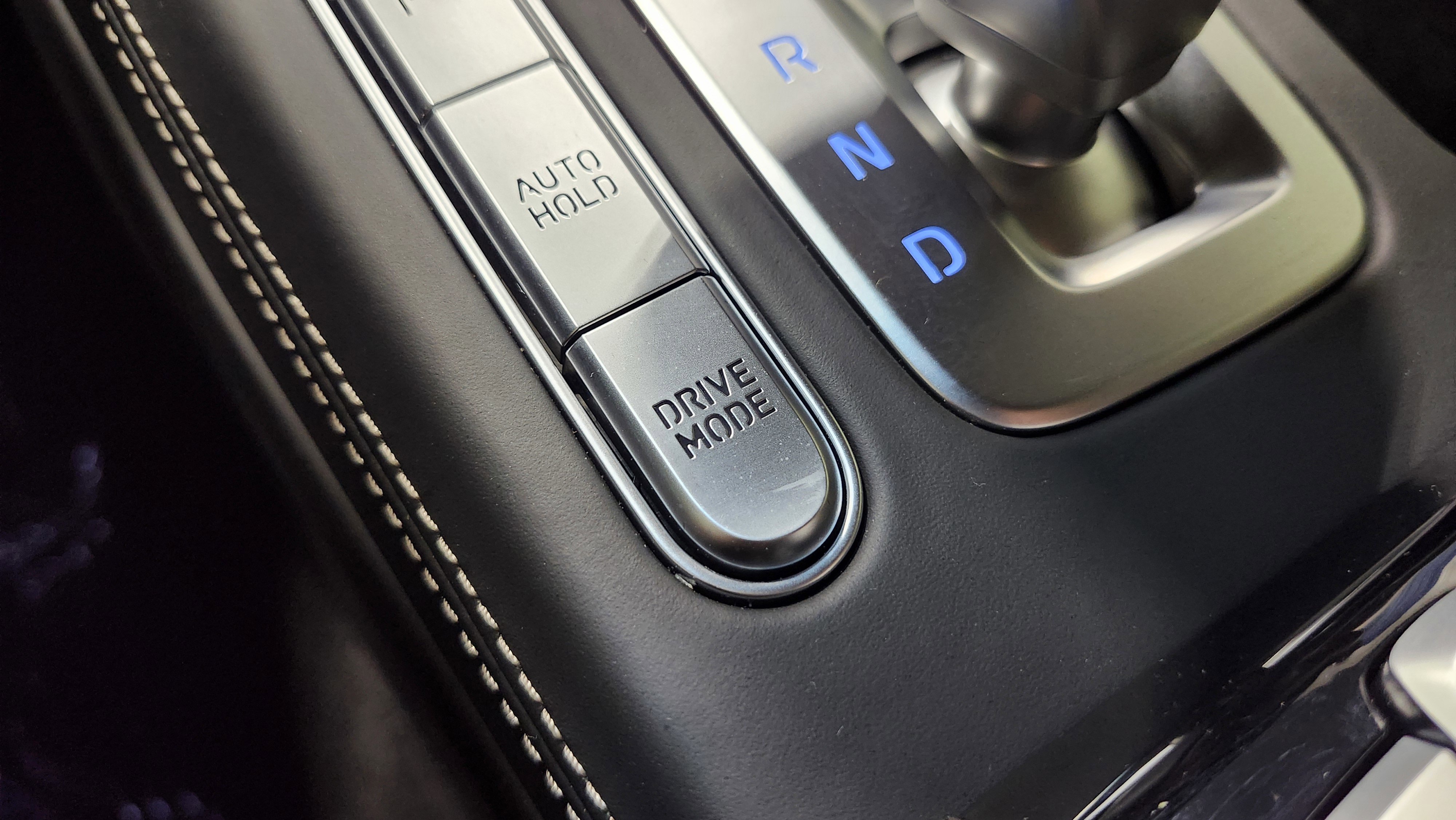 Used 2021 Genesis G90 3.3T Premium image 10