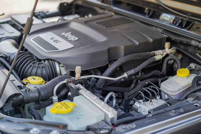 Used 2017 Jeep Wrangler Unlimited Sport w/ Quick Order Package 24S image 27