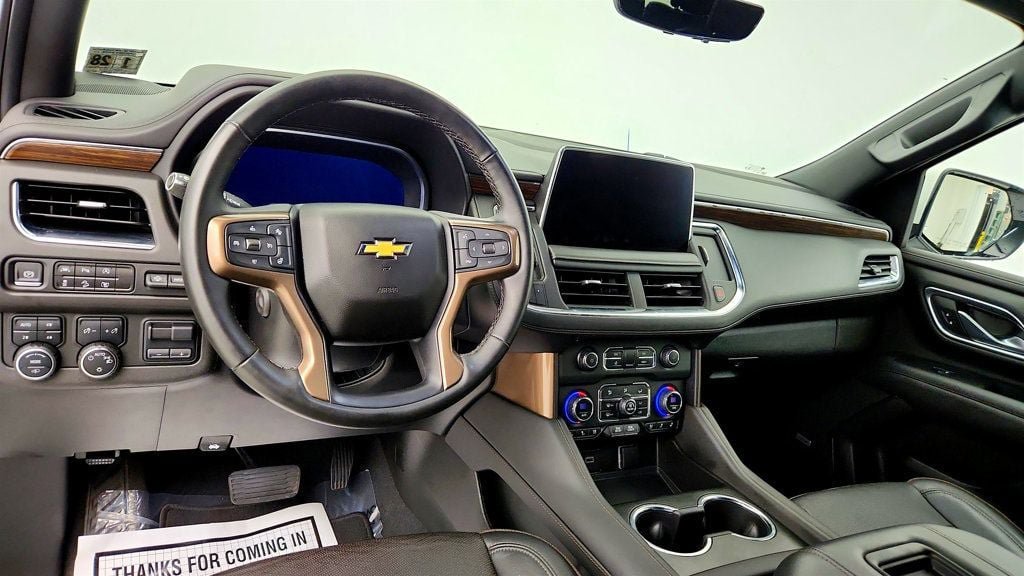 Used 2023 Chevrolet Tahoe High Country AWD/4WD image 13
