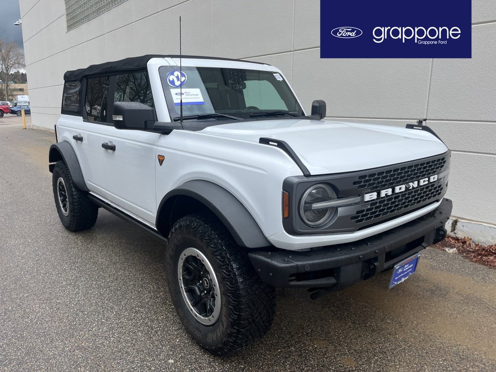 Certified 2022 Ford Bronco Badlands w/ Sasquatch Package AWD/4WD image 1