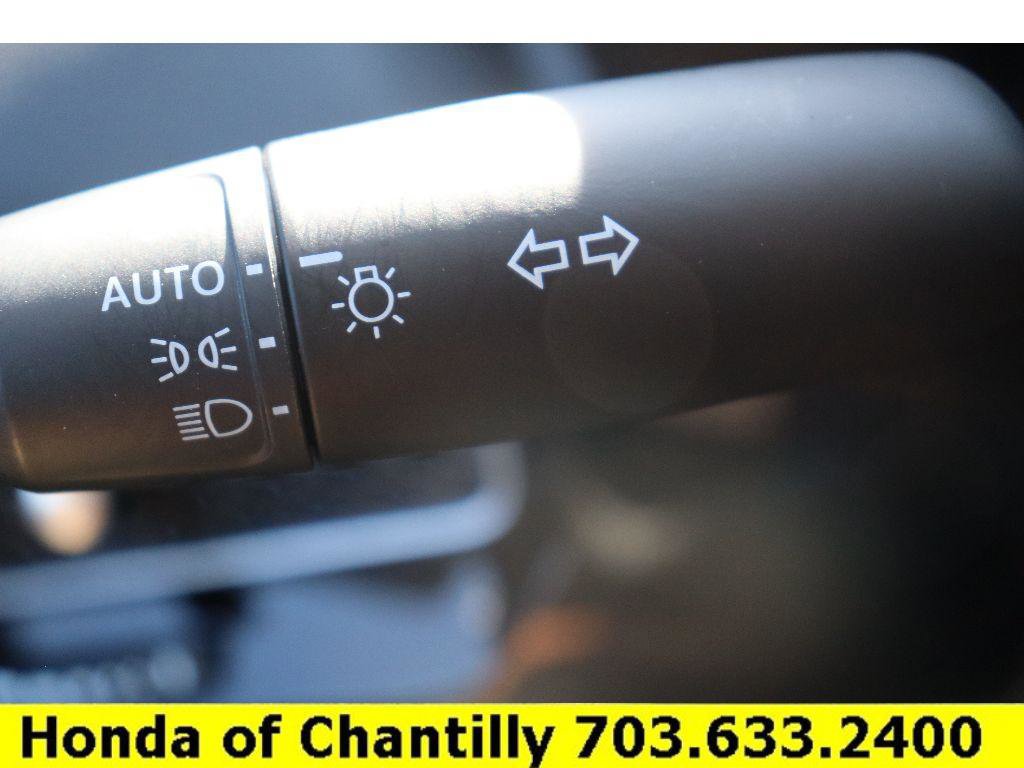 Used 2025 Honda Civic Sport image 10