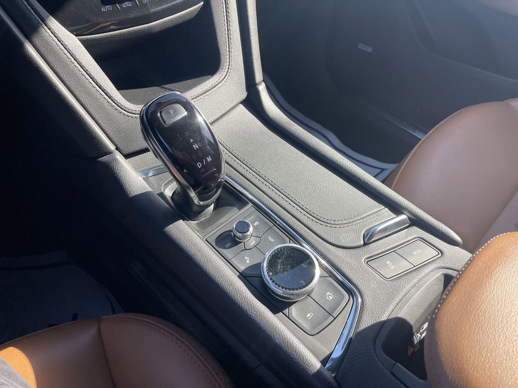 Certified 2022 Cadillac XT5 Premium Luxury image 32