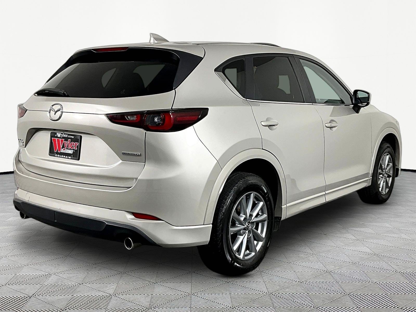 Used 2025 MAZDA CX-5 AWD 2.5 S w/ Preferred Package image 6