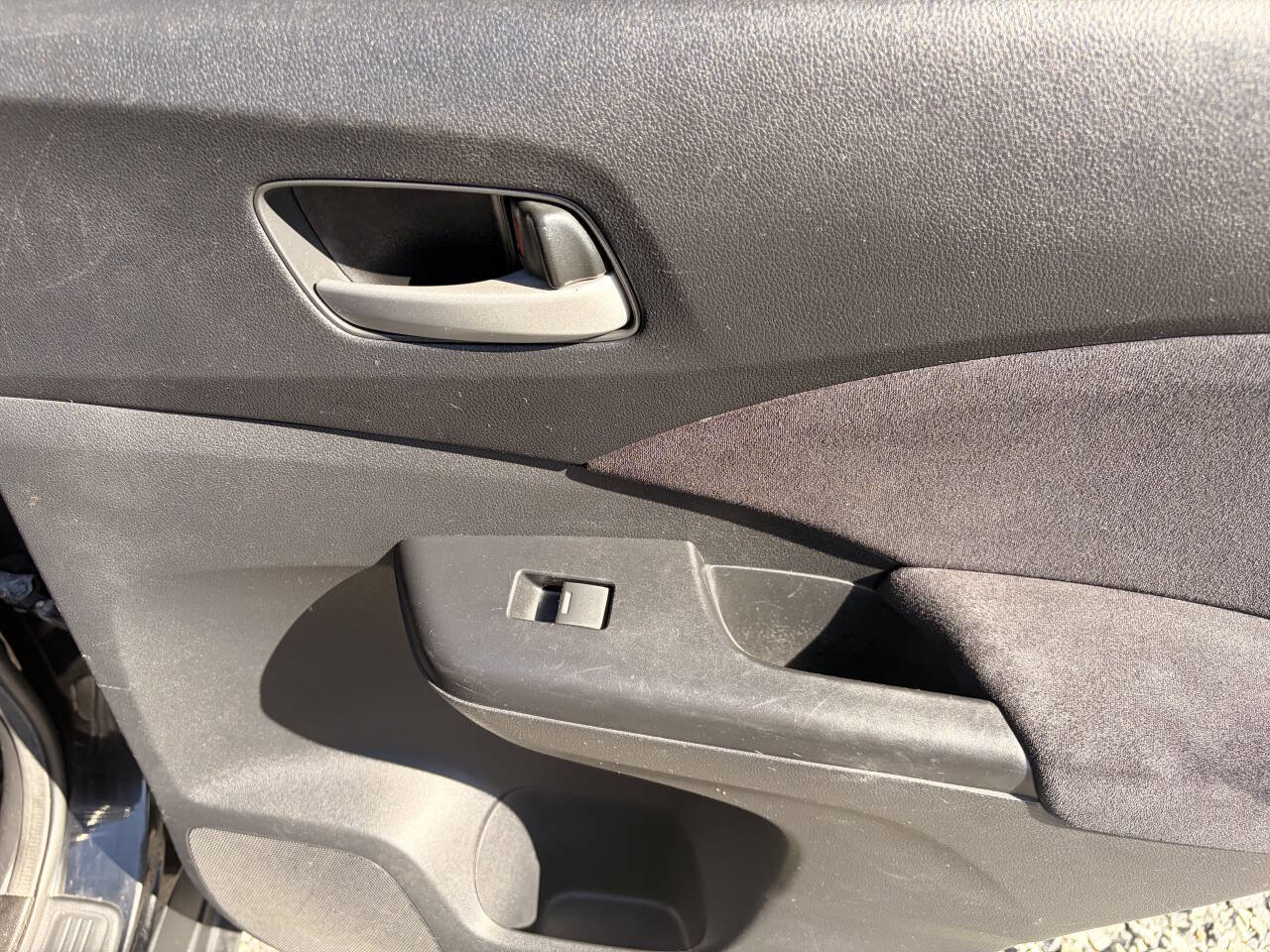 Used 2014 Honda CR-V EX image 25