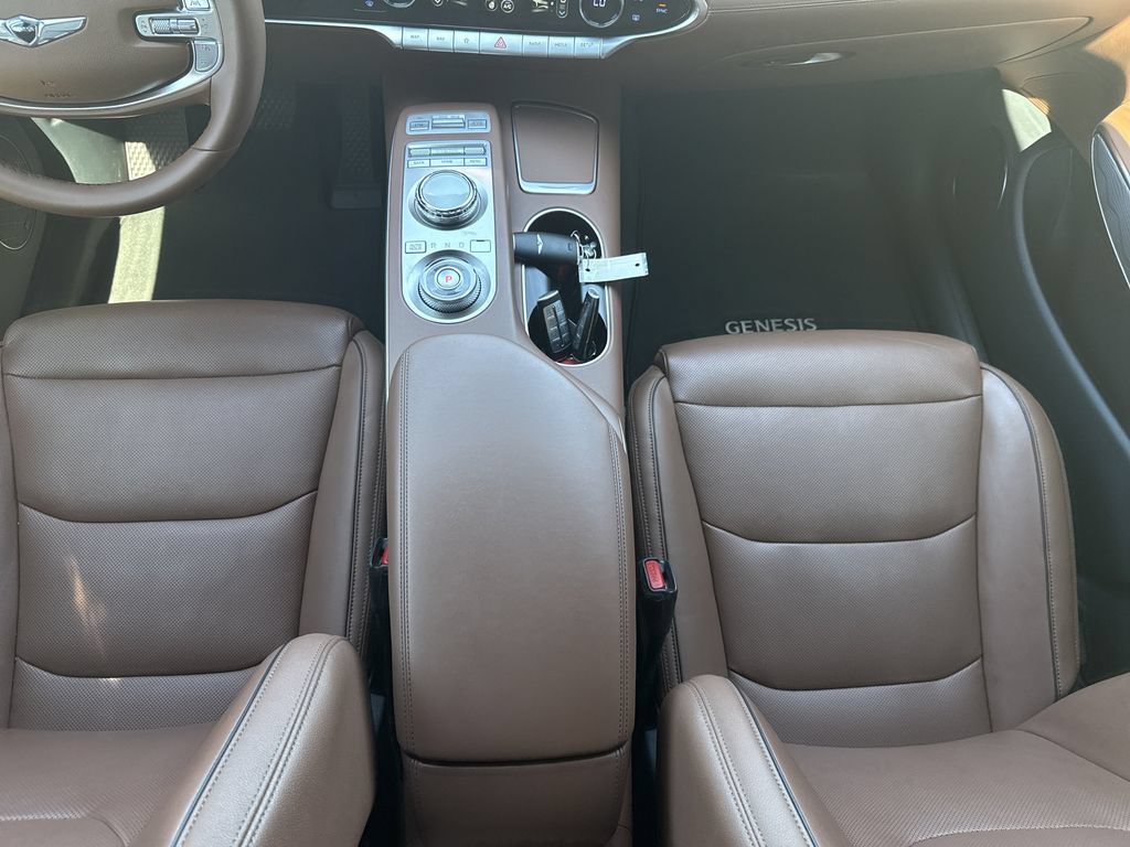Used 2022 Genesis GV70 2.5T w/ Advanced Package AWD/4WD image 15