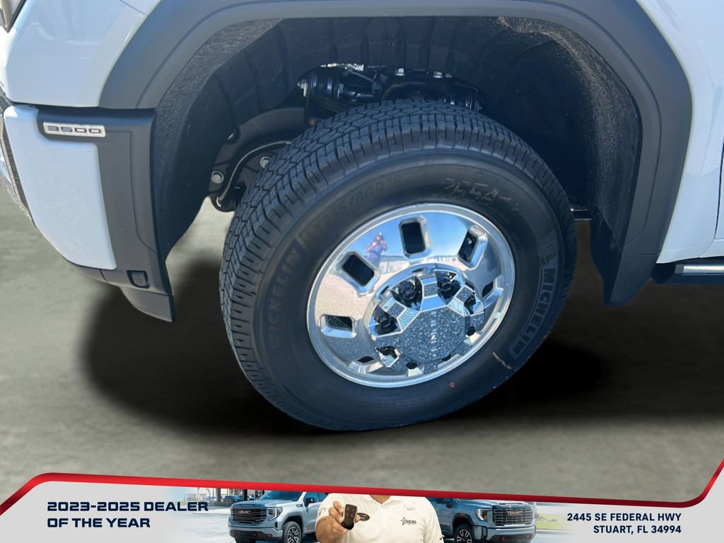 New 2026 GMC Sierra 3500 Denali w/ Denali Reserve Package image 10