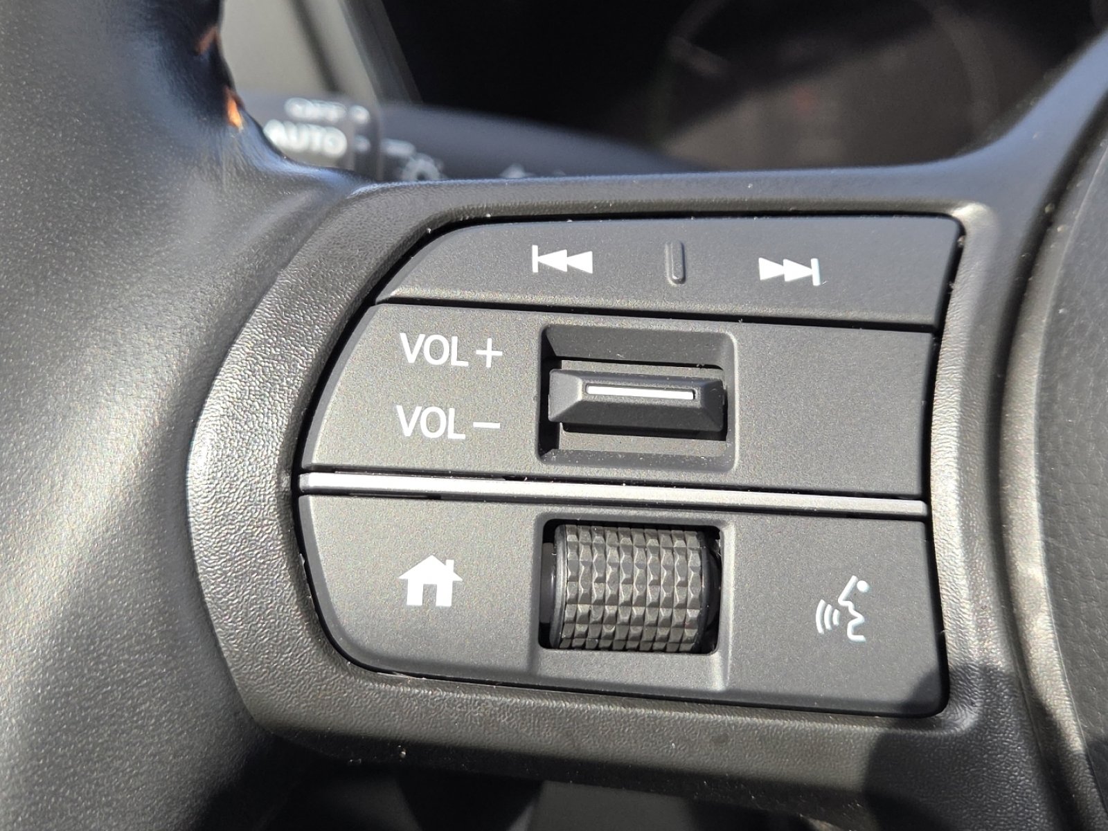 Used 2025 Honda CR-V Sport-L image 33