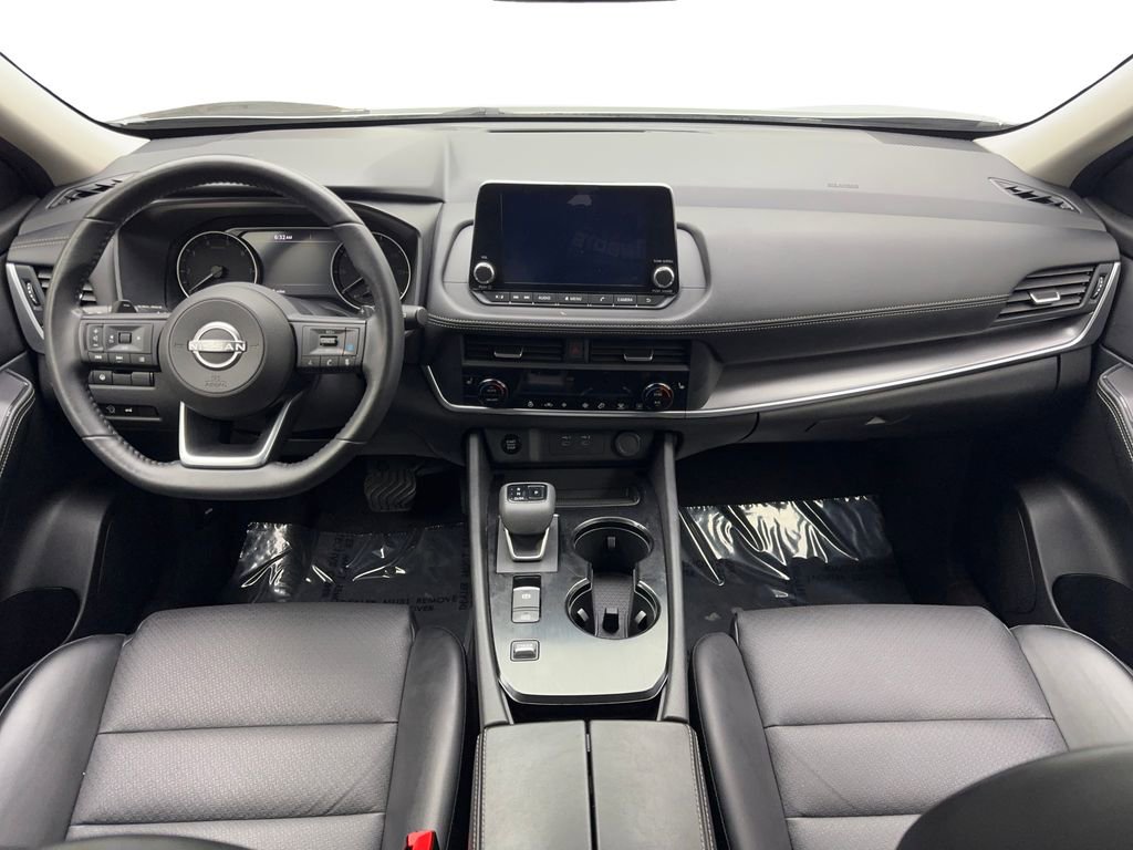 Used 2024 Nissan Rogue SV w/ SV Premium Package image 50