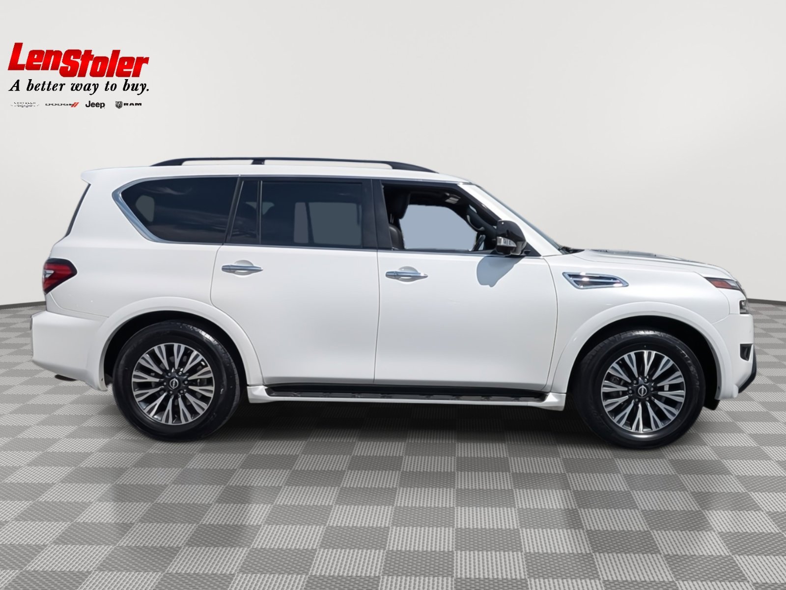 Used 2023 Nissan Armada SL w/ Midnight Edition Package image 6