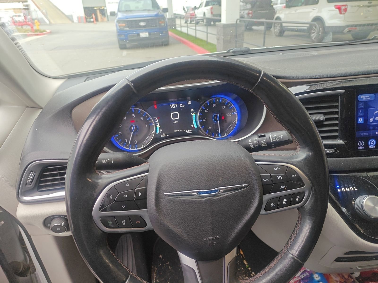 Used 2017 Chrysler Pacifica Touring-L Plus w/ Advanced Safetytec Group image 6