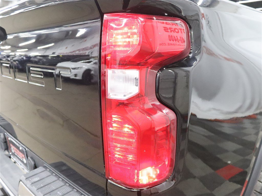 Used 2022 Chevrolet Silverado 2500 LT w/ All Star Edition AWD/4WD image 10