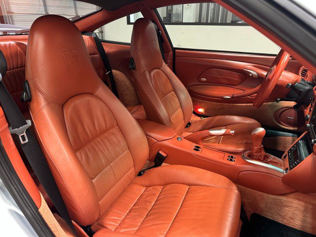 Used 2002 Porsche 911 Turbo AWD/4WD image 30