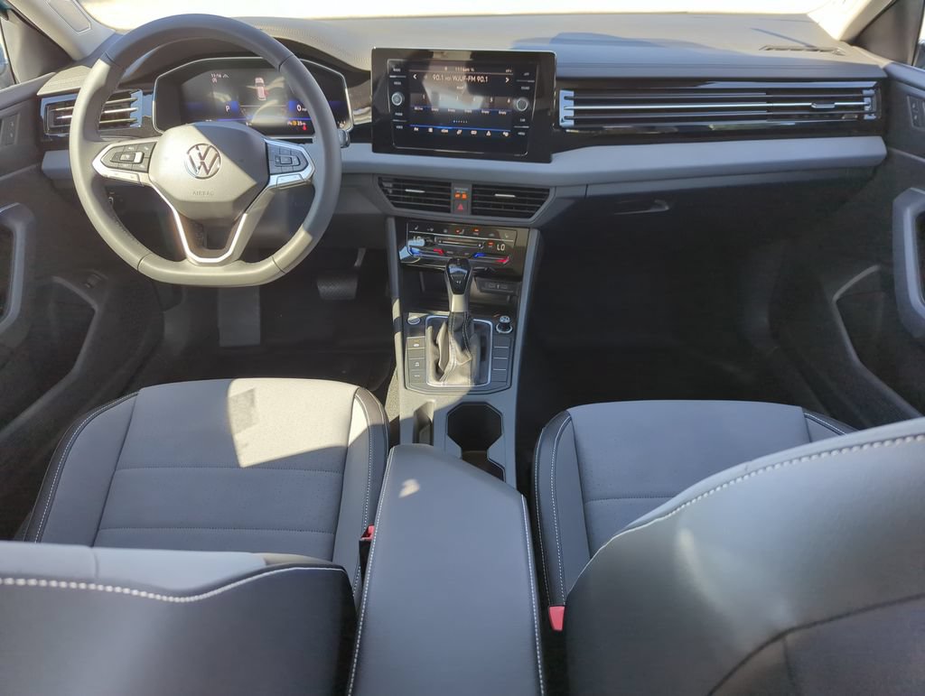 New 2026 Volkswagen Jetta SE FWD image 19