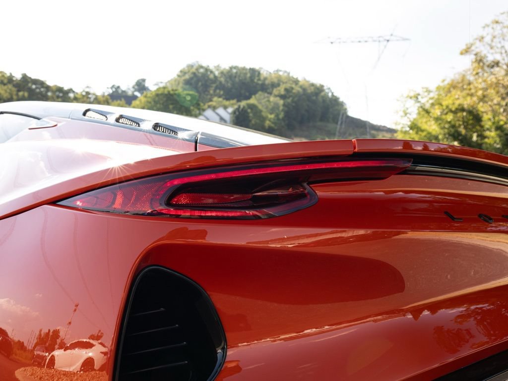 Used 2025 Lotus Emira RWD image 45