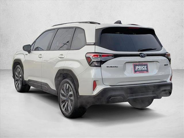 Used 2025 Subaru Forester Touring w/ Touring Package image 8