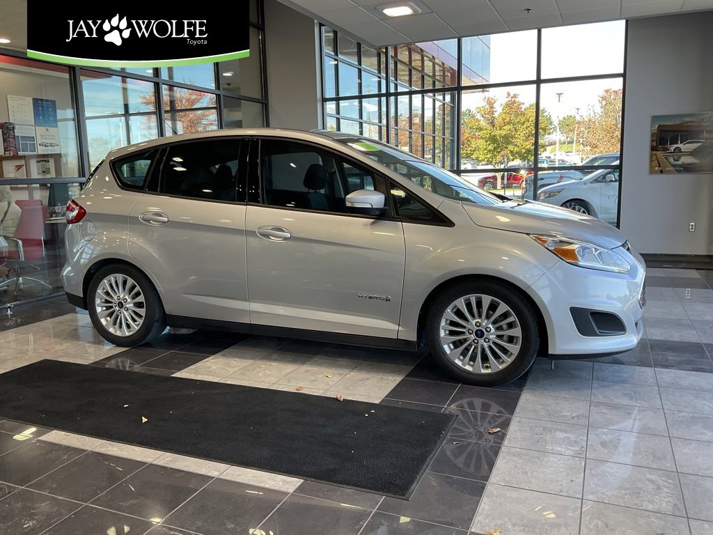 Used 2017 Ford C-MAX SE w/ Equipment Group 201A image 1