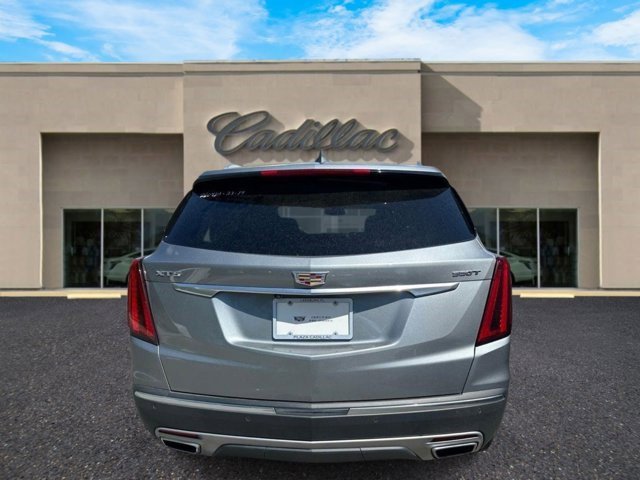 Certified 2023 Cadillac XT5 Premium Luxury image 4