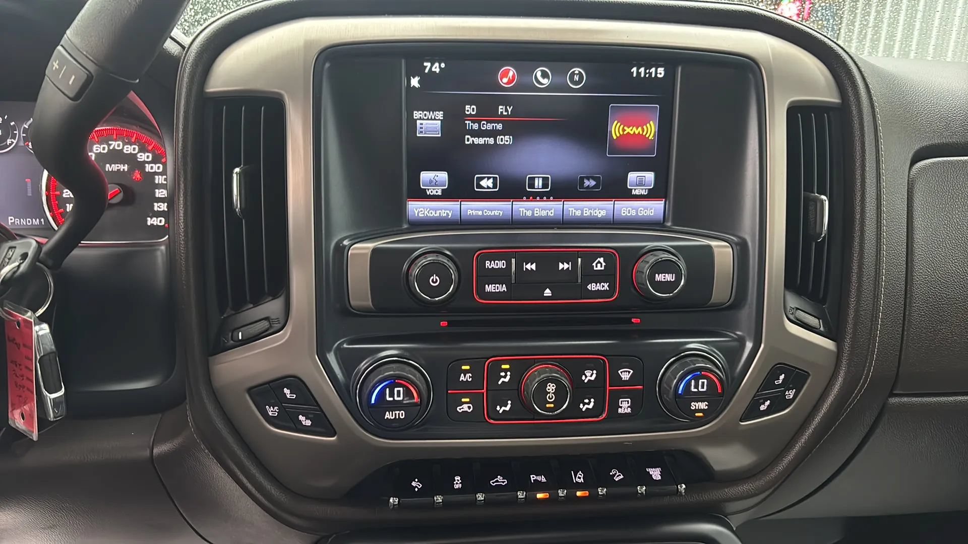 Used 2015 GMC Sierra 2500 Denali w/ Duramax Plus Package AWD/4WD image 27