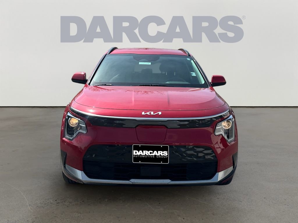 Used 2024 Kia Niro Wind w/ Wind Preserve Package image 2