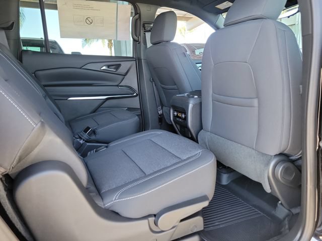 New 2026 Chevrolet Traverse LT w/ Driver Confidence Package AWD/4WD image 18