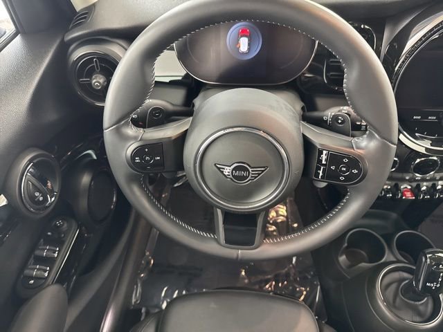 Used 2024 MINI Cooper S image 23