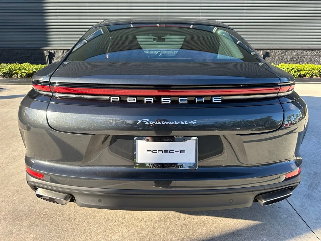 Used 2026 Porsche Panamera RWD image 12