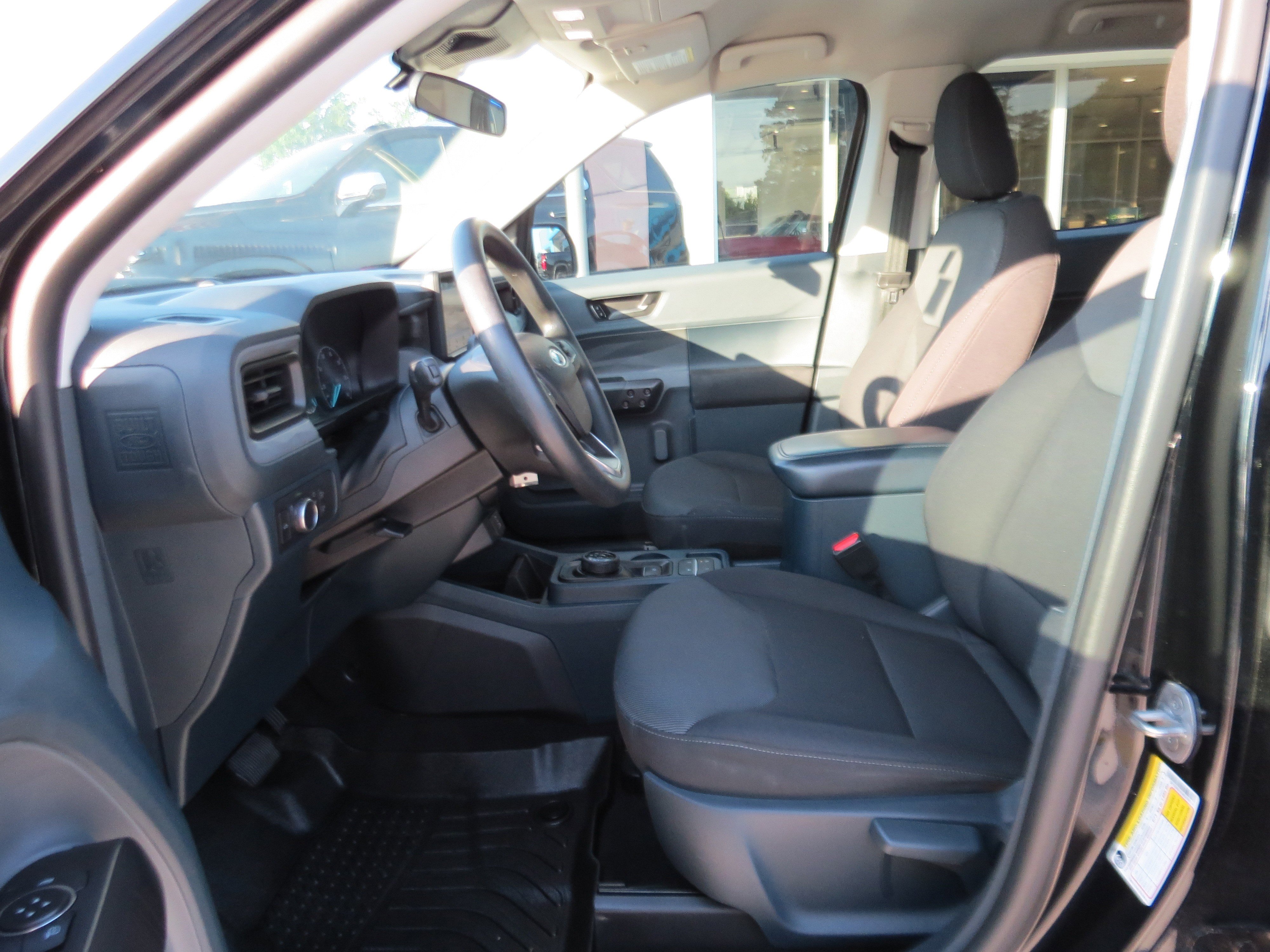 Used 2022 Ford Maverick XL FWD image 14