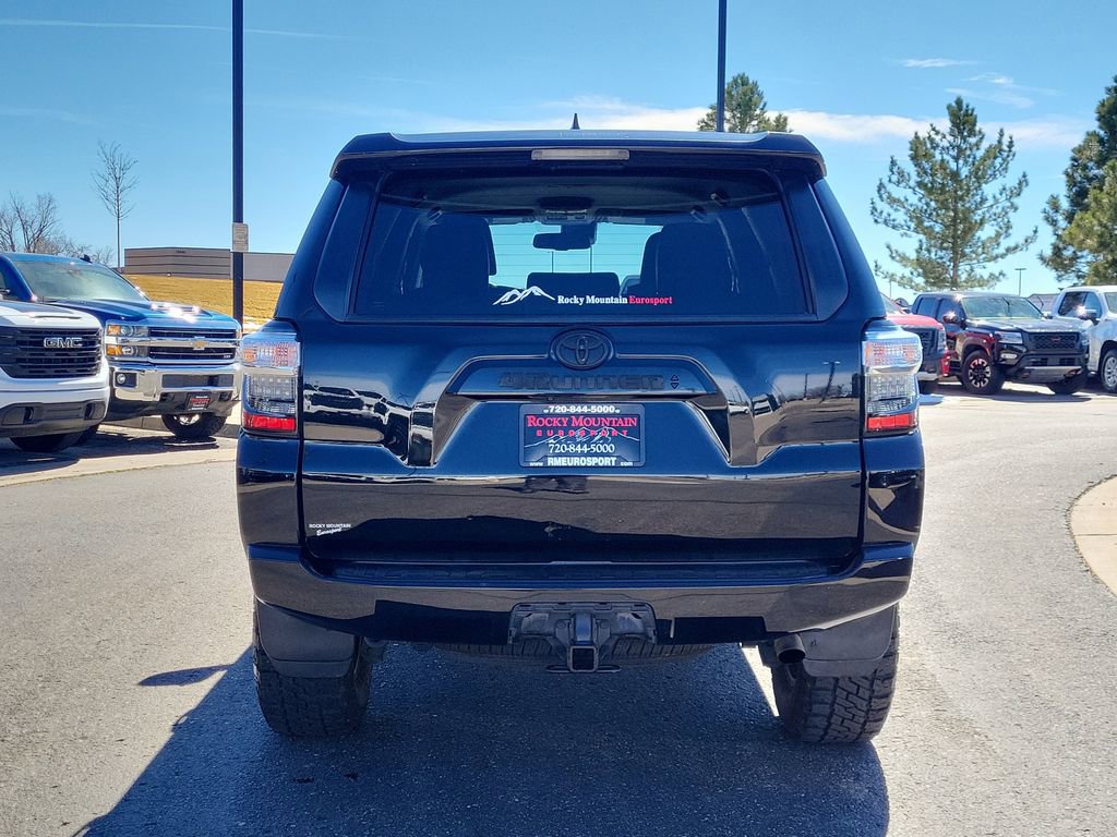 Used 2021 Toyota 4Runner SR5 Premium image 5