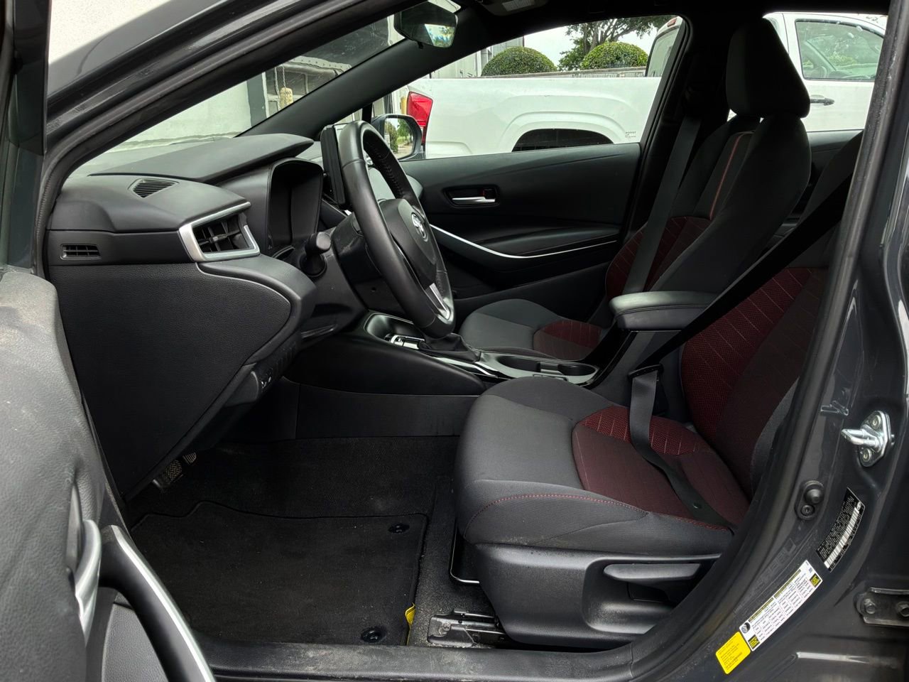 Used 2024 Toyota Corolla SE image 10