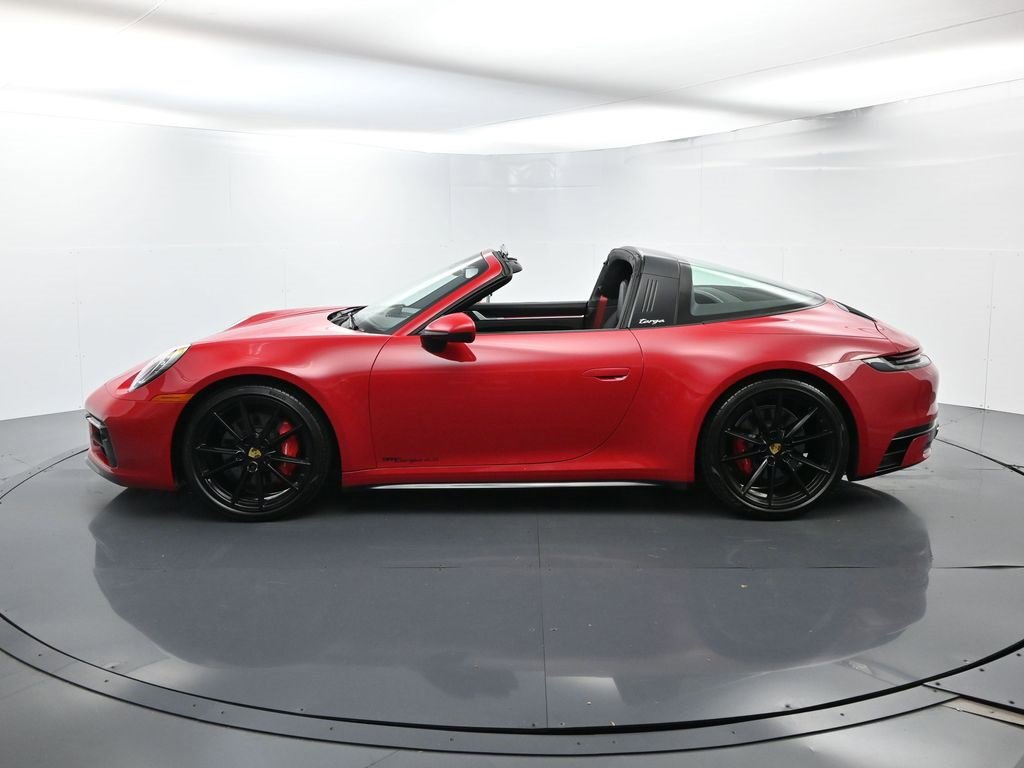 Used 2021 Porsche 911 Targa 4S image 2