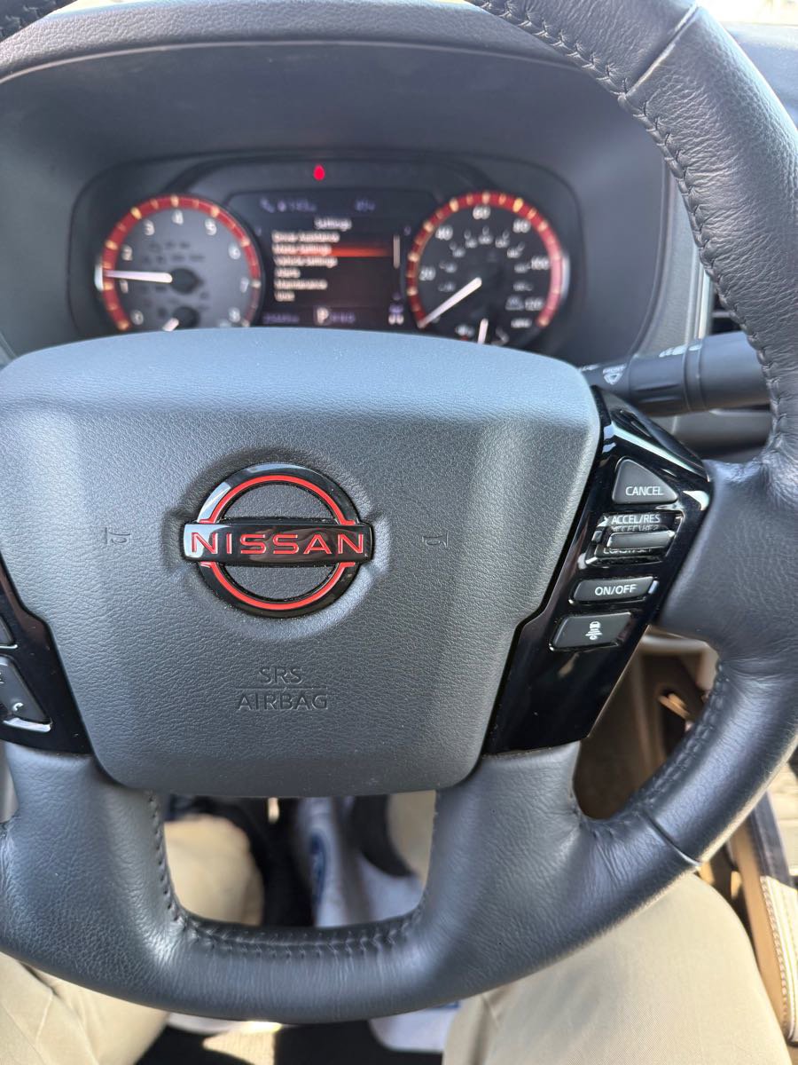 Used 2022 Nissan Frontier PRO-4X image 16