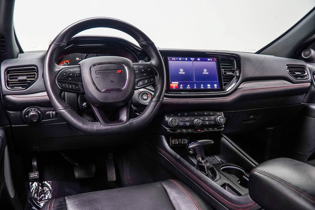 Used 2025 Dodge Durango GT AWD/4WD image 31