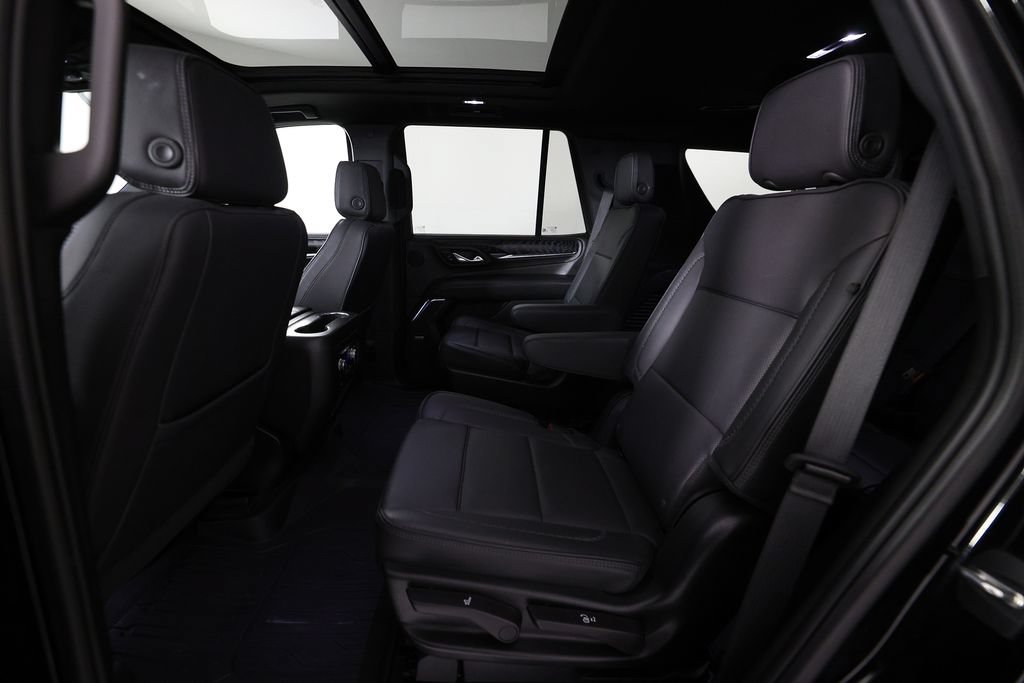 Used 2024 GMC Yukon Denali RWD image 15