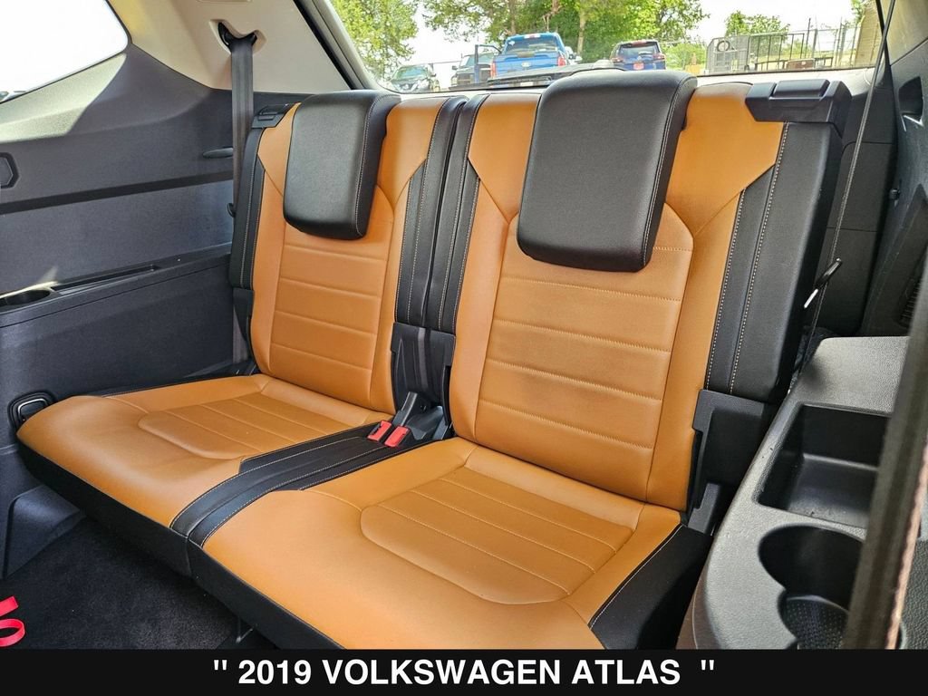 Used 2019 Volkswagen Atlas SEL Premium AWD/4WD image 18