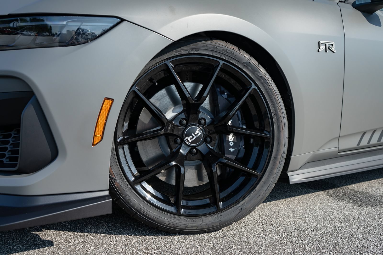 New 2026 Ford Mustang GT Premium w/ GT Performance Package RWD image 7
