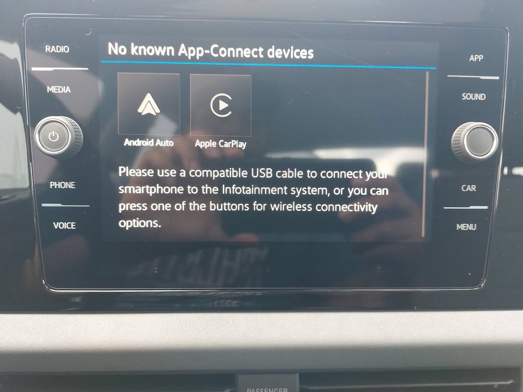 New 2026 Volkswagen Jetta SE FWD image 19
